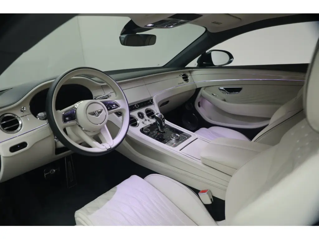 Image for 2026 Continental GT Azure V8 Hybrid at position 4
