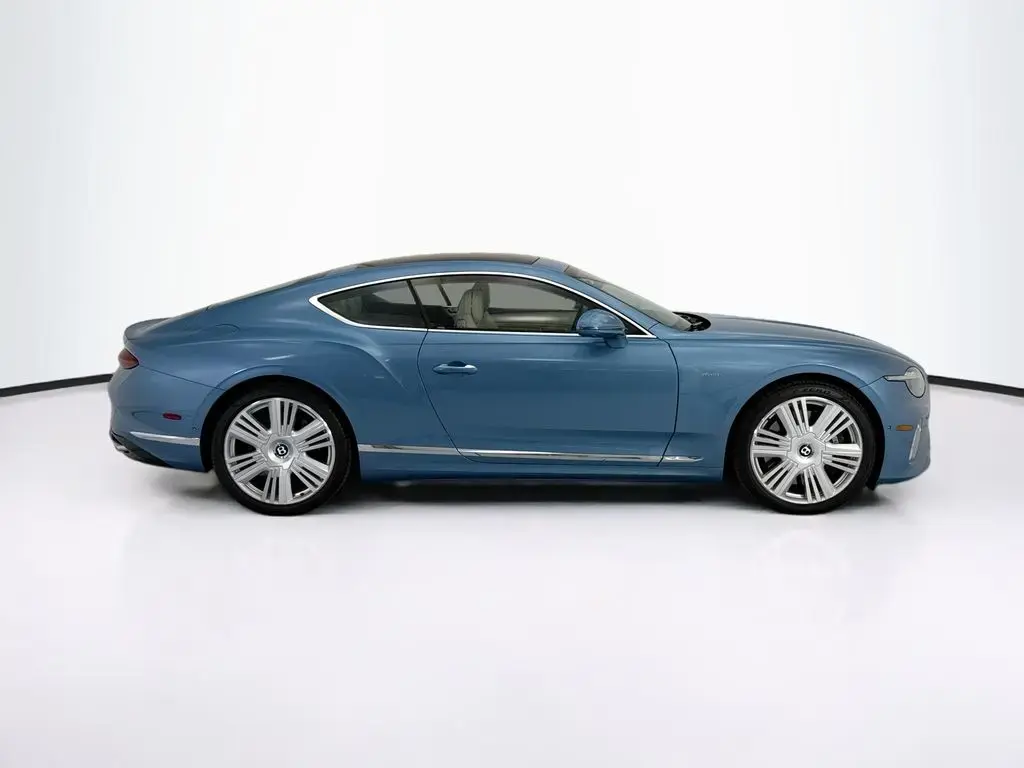 Image for 2026 Continental GT Azure V8 Hybrid at position 5