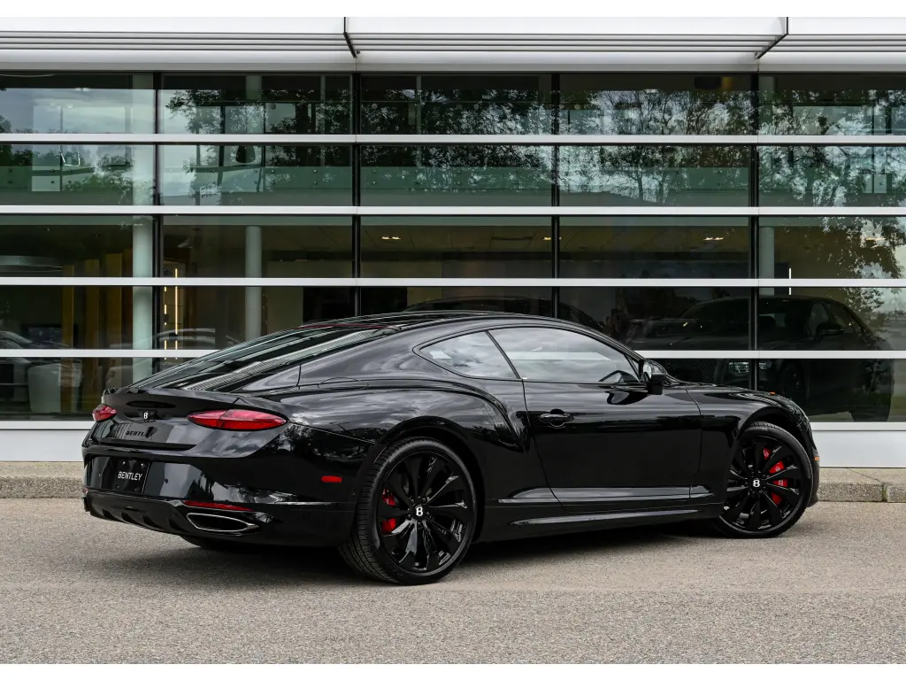 Image for 2025 Continental GT Black Edition V8 Hybrid at position 3