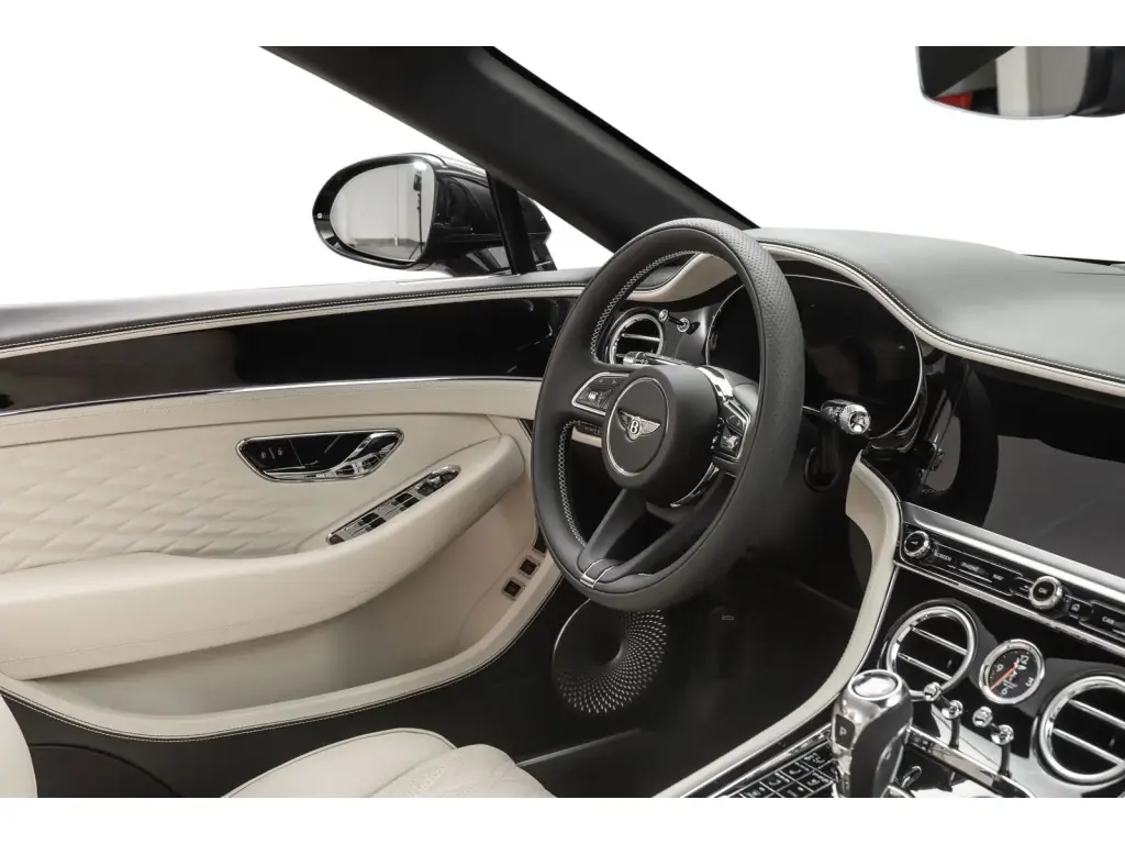 Image for 2026 Continental GT Convertible Azure V8 Hybrid at position 2