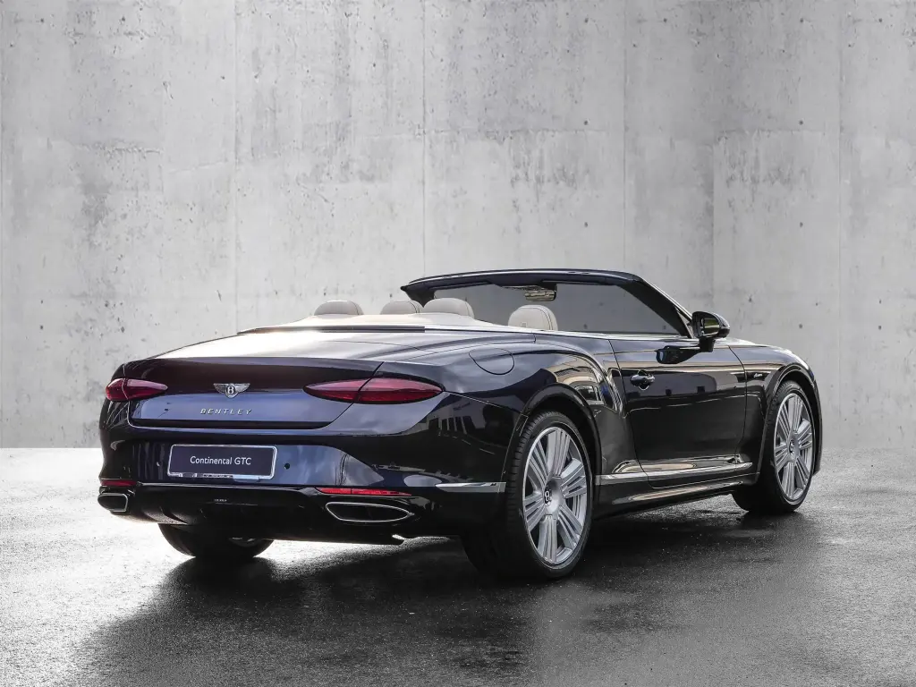 Image for 2026 Continental GT Convertible Azure V8 Hybrid at position 3