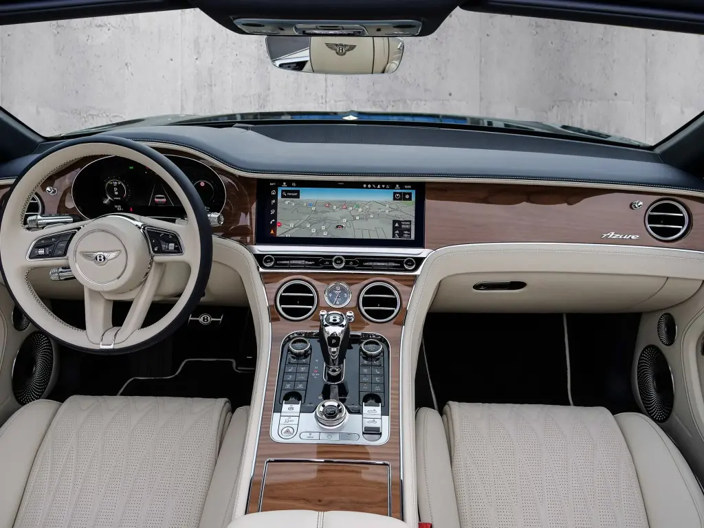 Image for 2026 Continental GT Convertible Azure V8 Hybrid at position 4