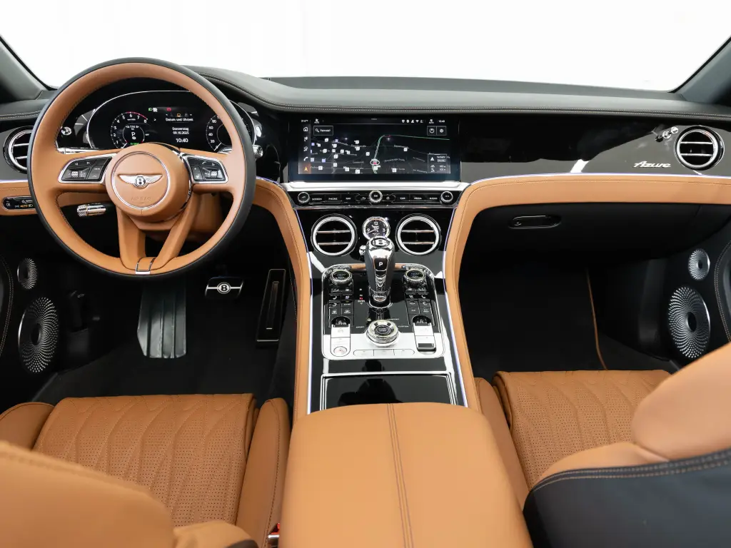 Image for 2026 Continental GT Convertible Azure V8 Hybrid at position 4