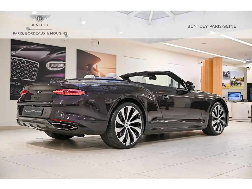 Image for 2026 Continental GT Convertible Azure V8 Hybrid at position 3