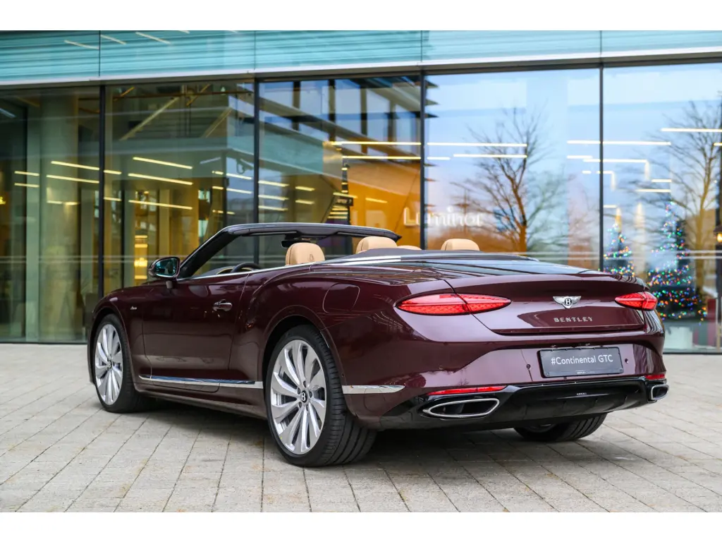Image for 2026 Continental GT Convertible Azure V8 Hybrid at position 3