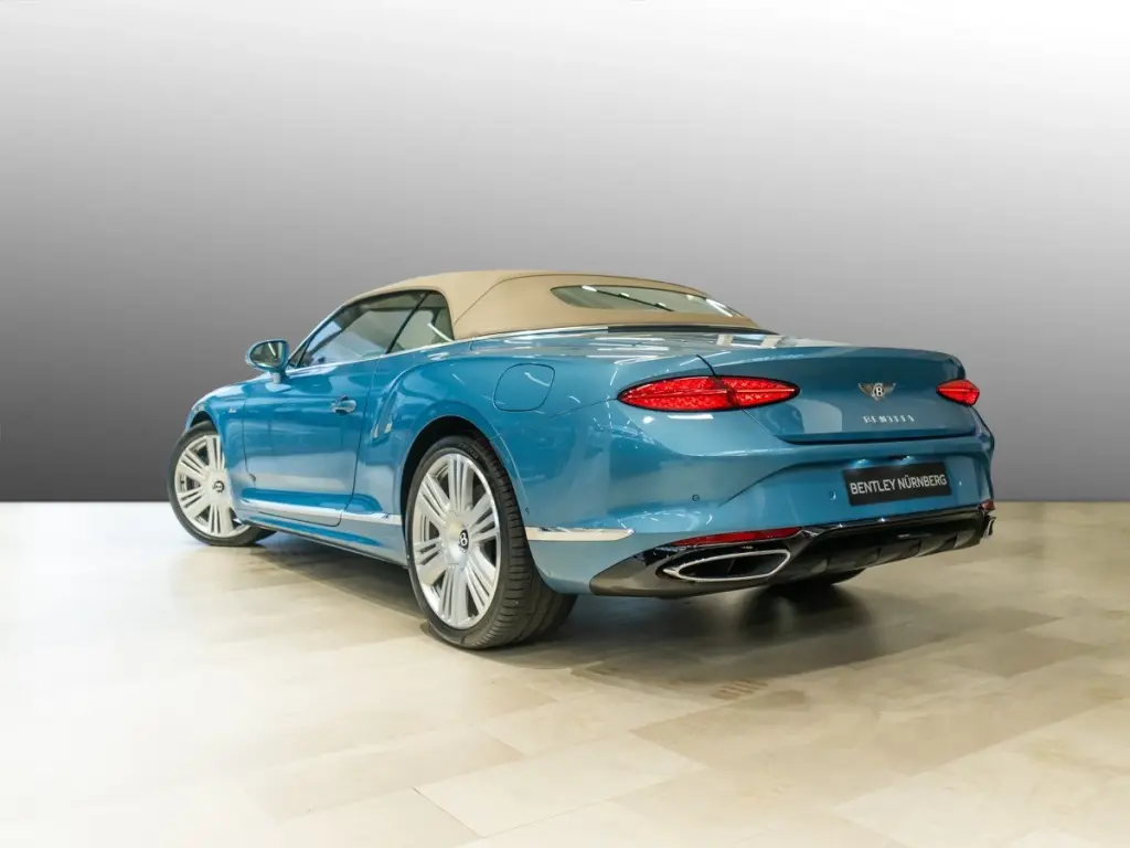 Image for 2026 Continental GT Convertible Azure V8 Hybrid at position 3