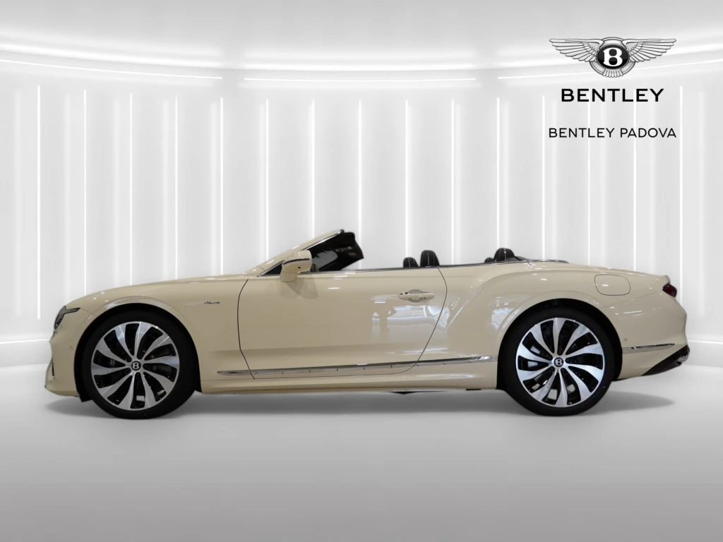 Image for 2026 Continental GT Convertible Azure V8 Hybrid at position 5