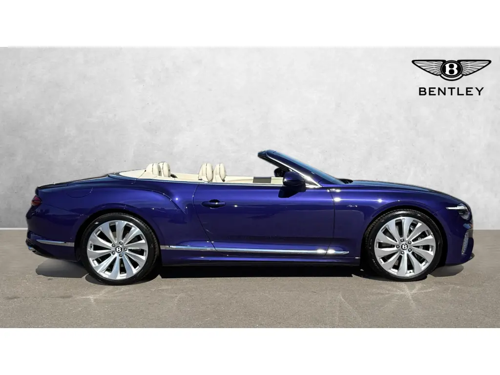 Image for 2026 Continental GT Convertible Azure V8 Hybrid at position 5