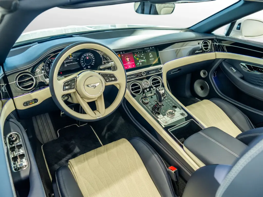 Image for 2026 Continental GT Convertible Azure V8 Hybrid at position 4