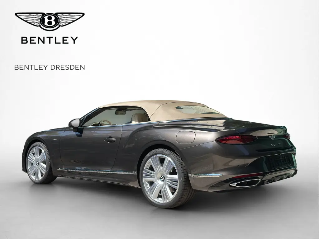 Image for 2026 Continental GT Convertible Azure V8 Hybrid at position 3