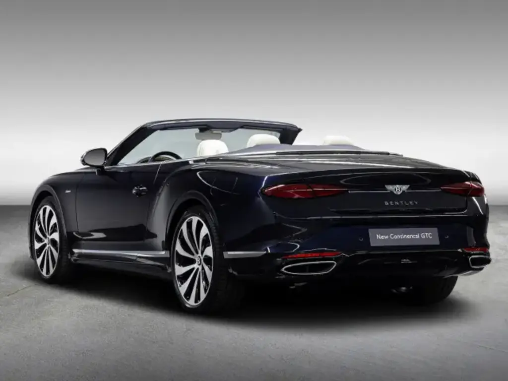 2026 Continental GT Convertible Azure V8 Hybrid vehicle image