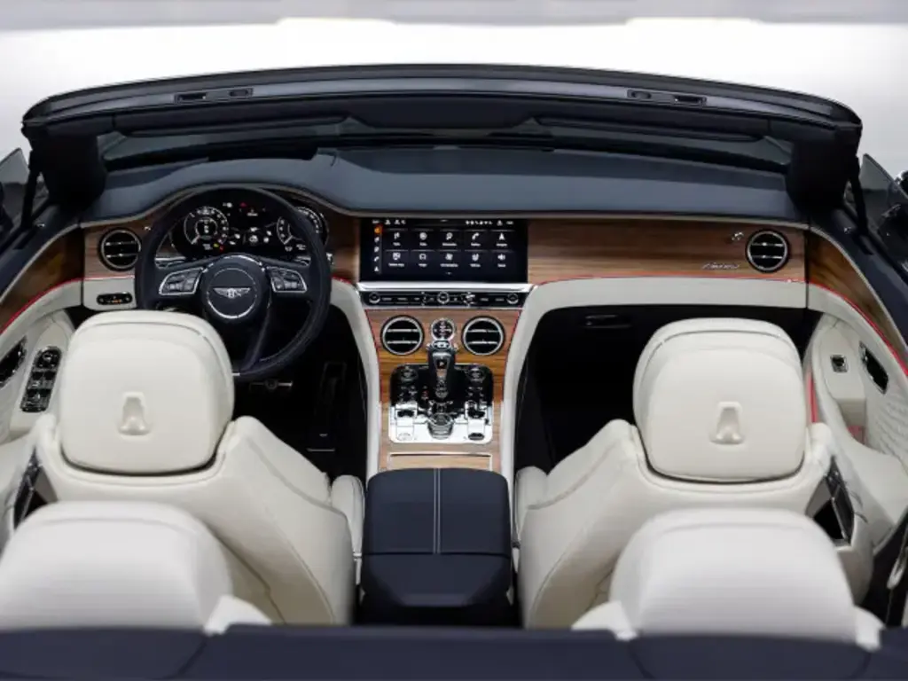 2026 Continental GT Convertible Azure V8 Hybrid vehicle image