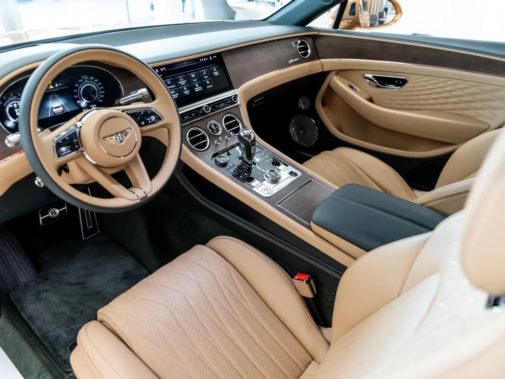 Image for 2026 Continental GT Convertible Azure V8 Hybrid at position 2