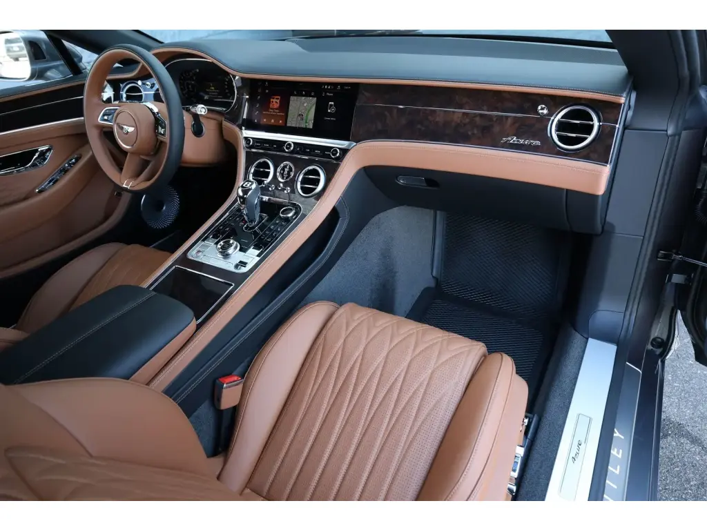 Image for 2026 Continental GT Convertible Azure V8 Hybrid at position 2