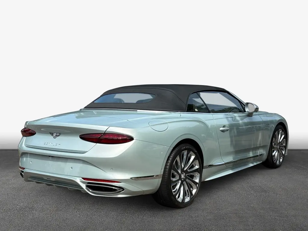 Image for 2025 Continental GT Convertible Mulliner V8 Hybrid at position 3