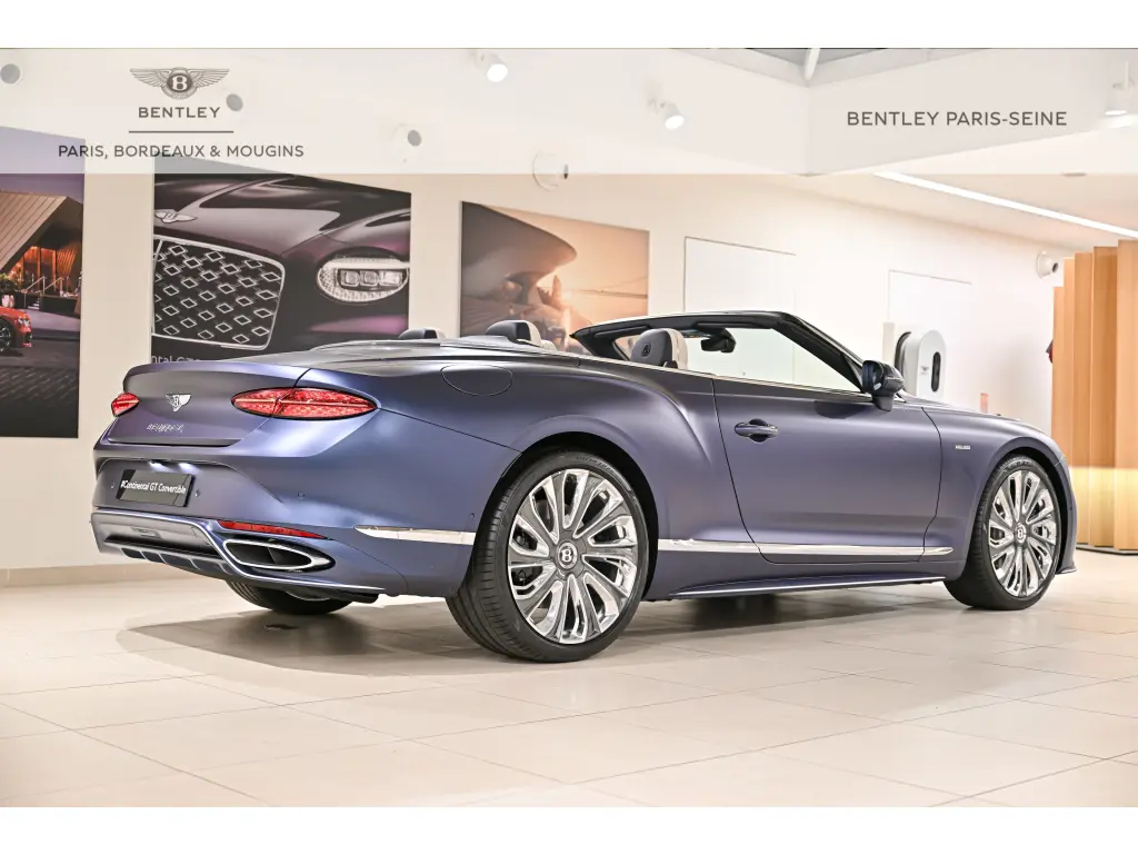 Neu 2026 Bentley Continental GT Convertible Mulliner V8 Hybrid Light ...