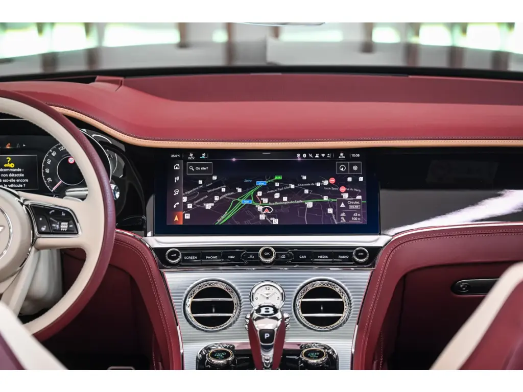 Image for 2026 Continental GT Convertible Mulliner V8 Hybrid at position 4