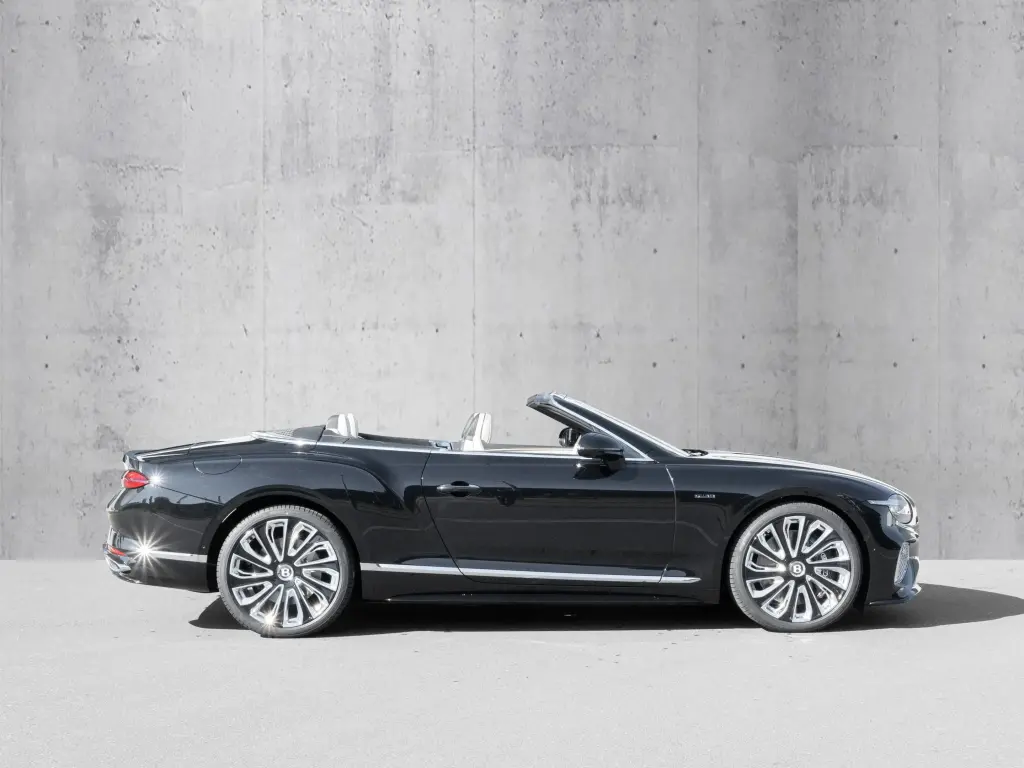 Image for 2026 Continental GT Convertible Mulliner V8 Hybrid at position 5
