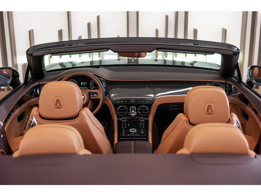 Image for 2026 Continental GT Convertible S V8 Hybrid at position 4