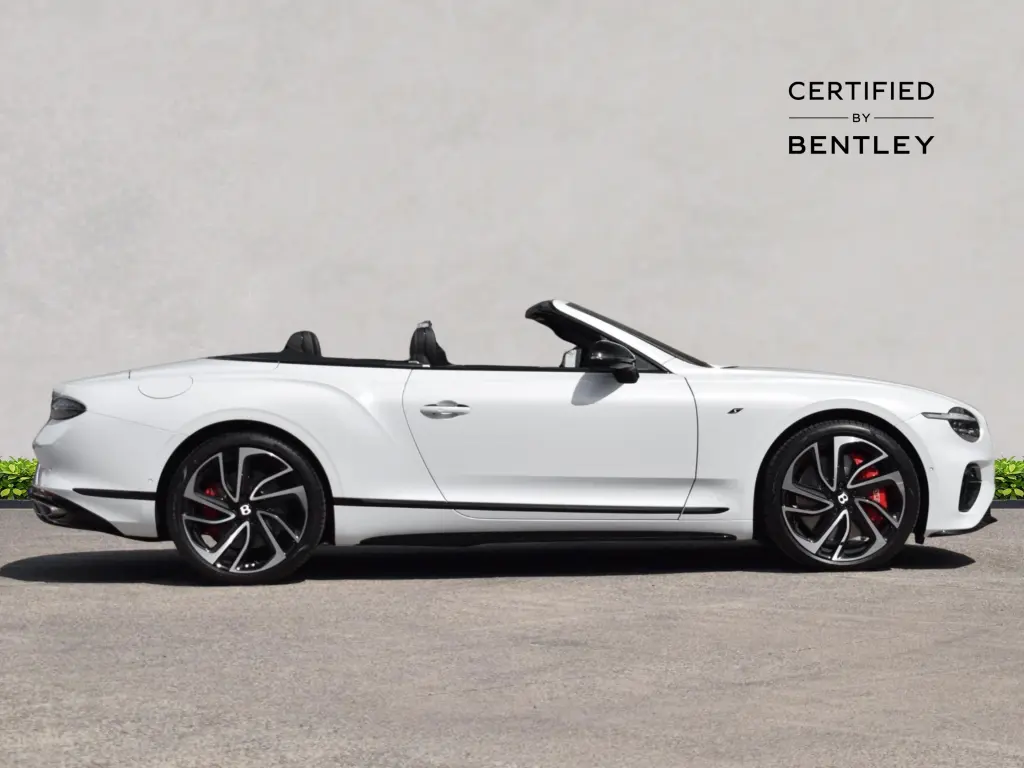 Image for 2026 Continental GT Convertible S V8 Hybrid at position 5