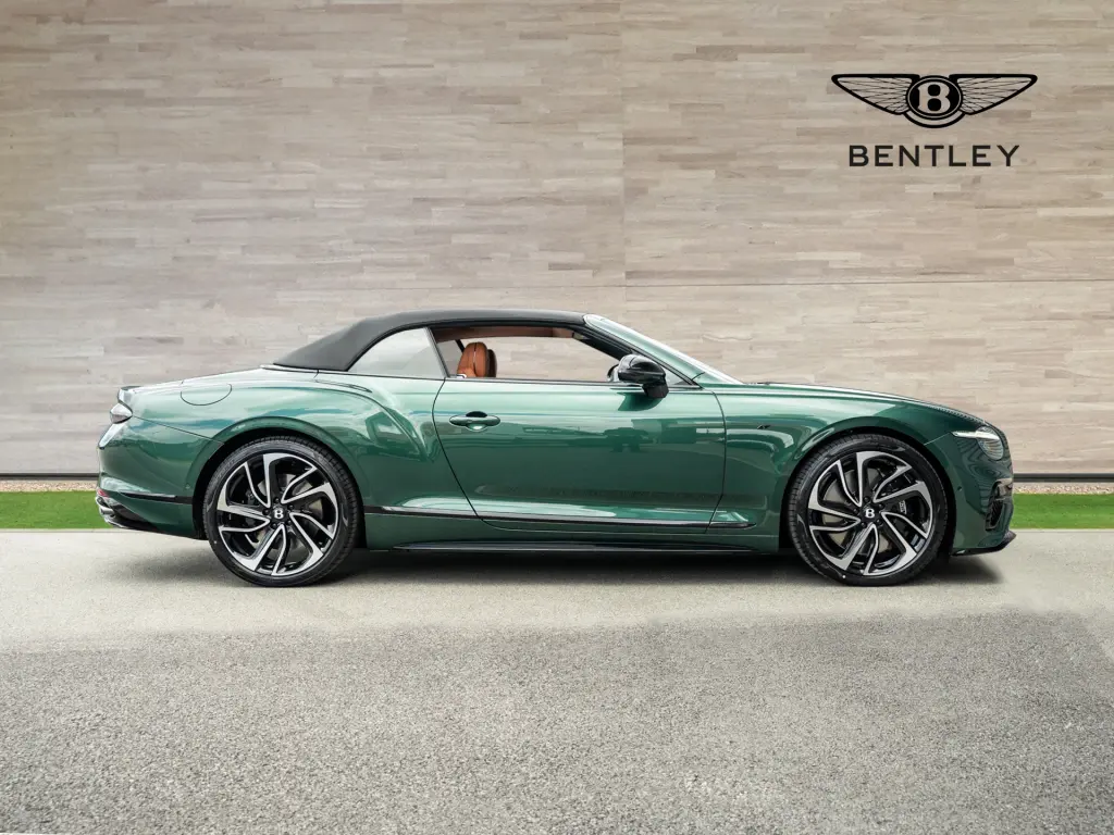 Image for 2026 Continental GT Convertible S V8 Hybrid at position 5
