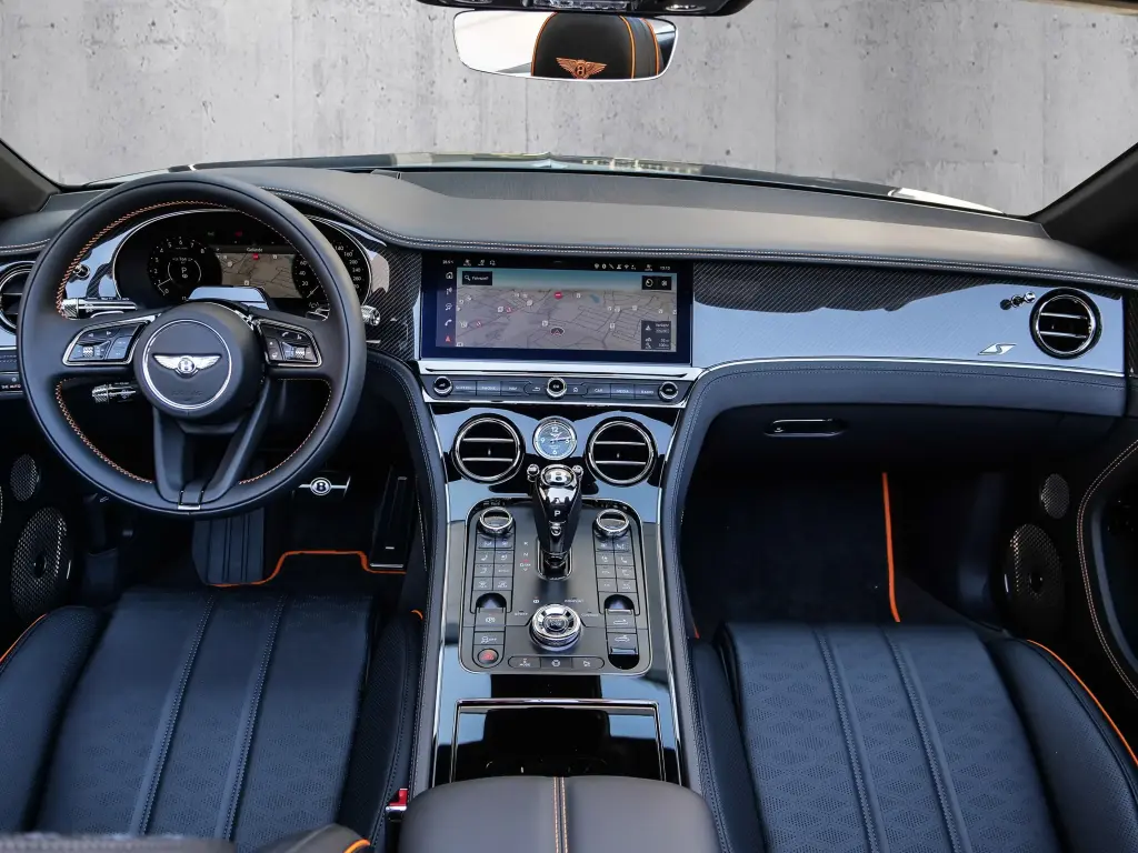 Image for 2026 Continental GT Convertible S V8 Hybrid at position 4