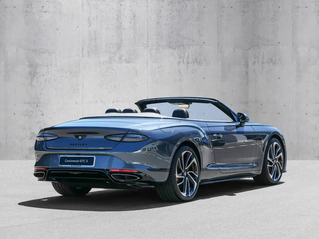 Image for 2026 Continental GT Convertible S V8 Hybrid at position 3