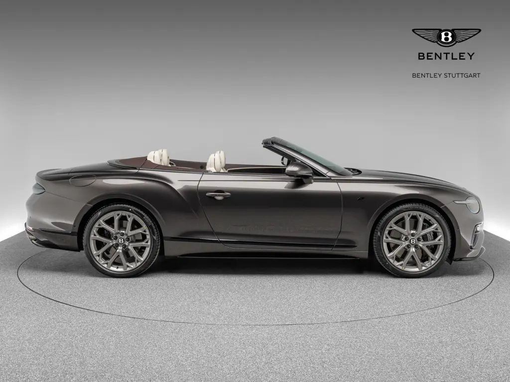 Image for 2026 Continental GT Convertible S V8 Hybrid at position 5