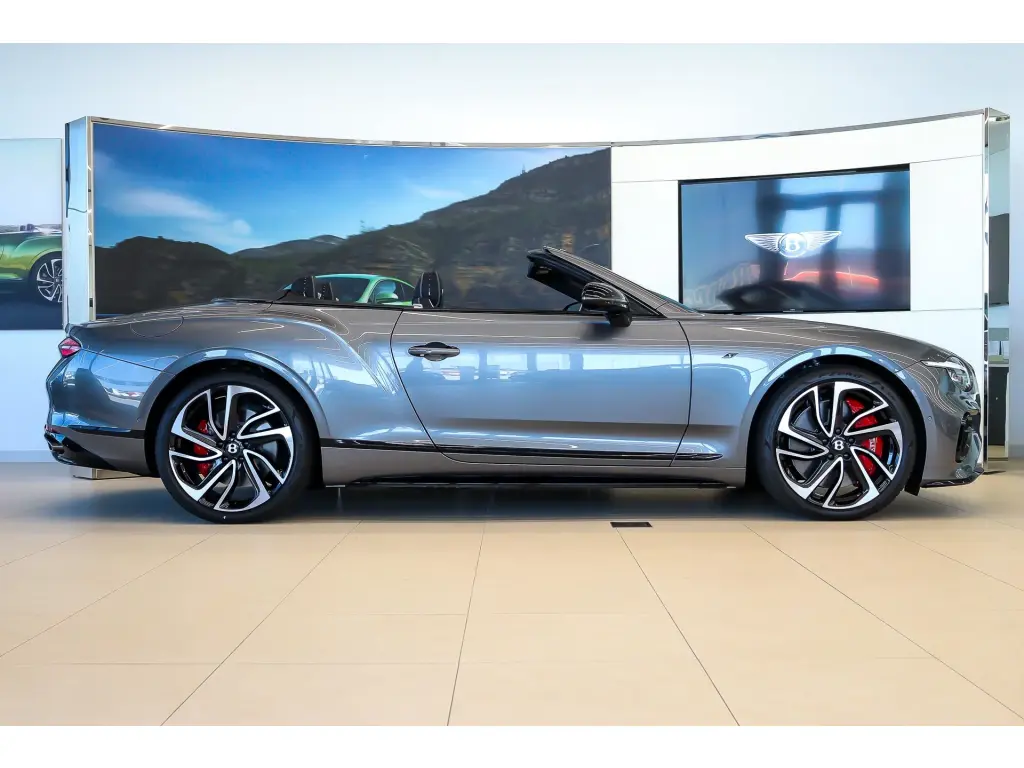 Image for 2026 Continental GT Convertible S V8 Hybrid at position 5