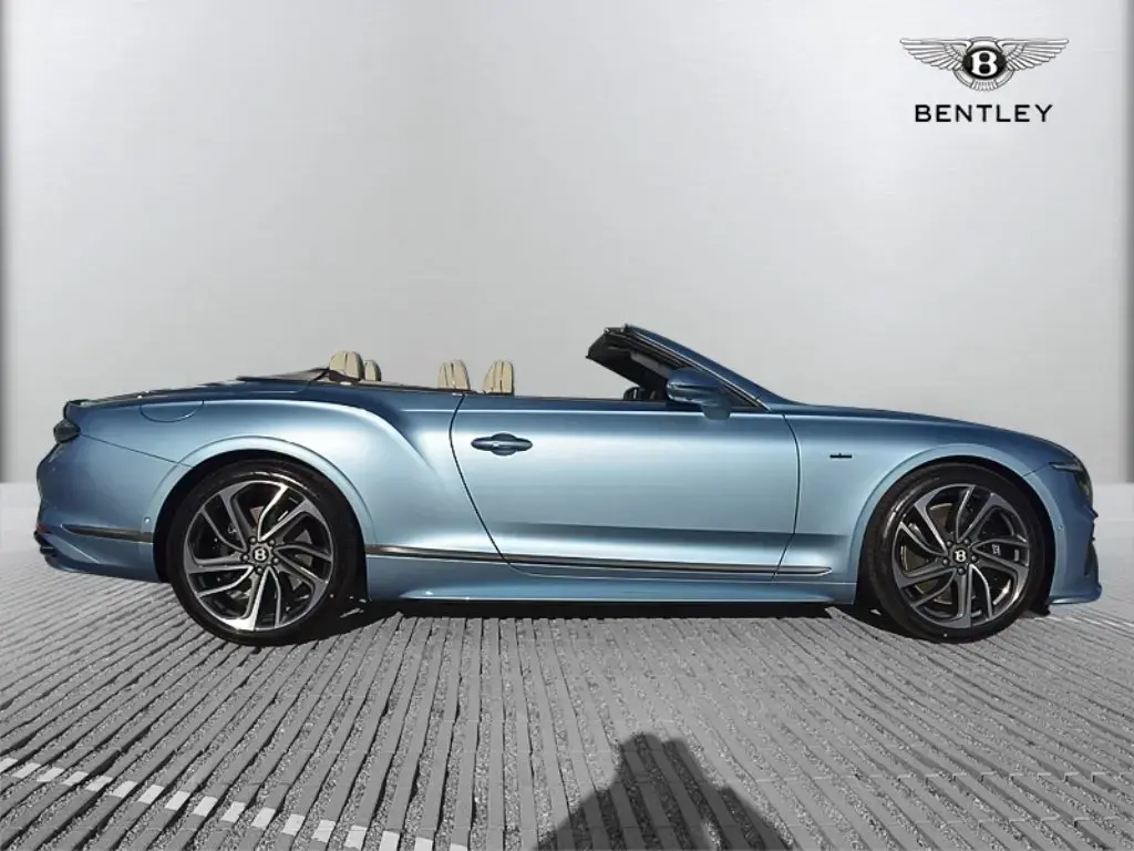 Image for 2025 Continental GT Convertible Speed First Edition V8 Hybrid at position 5