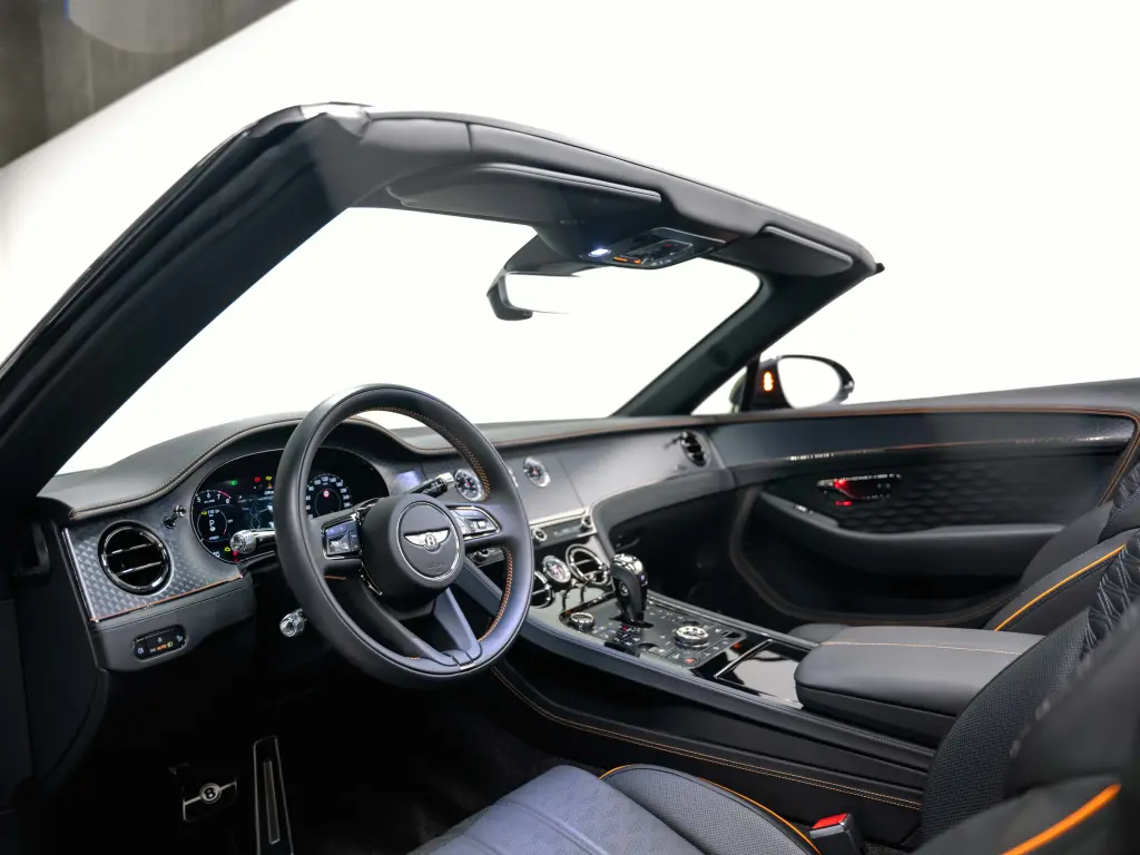 Image for 2025 Continental GT Convertible Speed First Edition V8 Hybrid at position 2