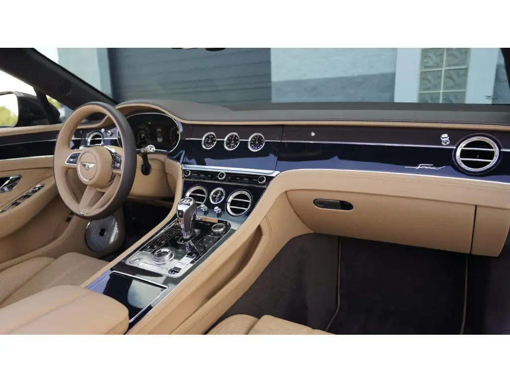 Image for 2025 Continental GT Convertible Speed First Edition V8 Hybrid at position 2