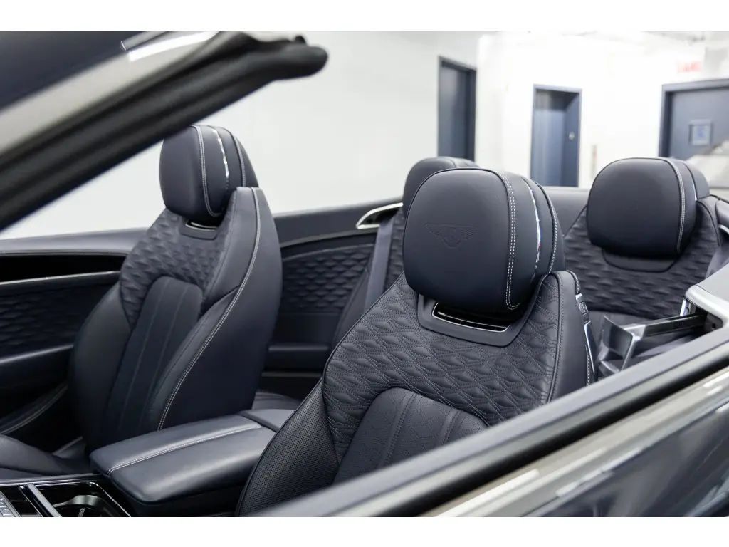 Image for 2025 Continental GT Convertible Speed First Edition V8 Hybrid at position 2