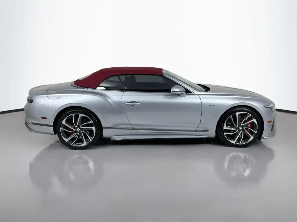 Image for 2025 Continental GT Convertible Speed V8 Hybrid at position 5