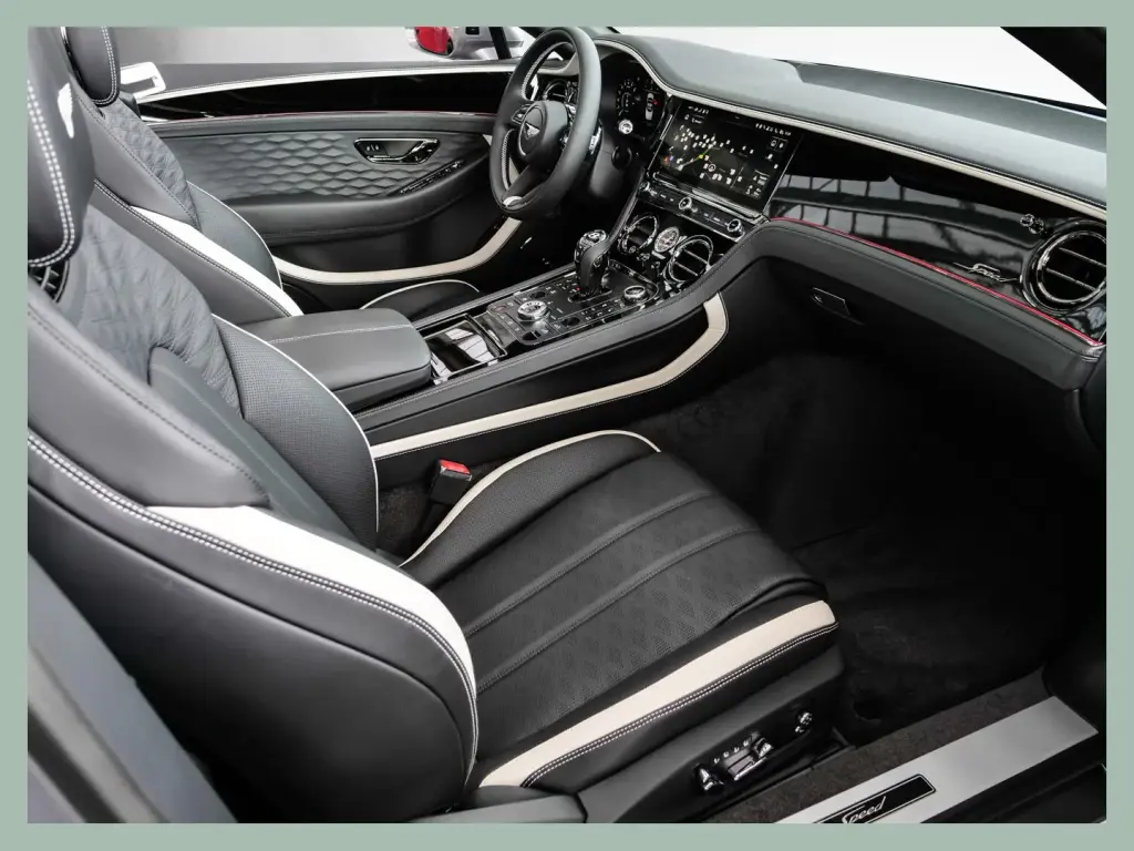 Image for 2026 Continental GT Convertible Speed V8 Hybrid at position 2
