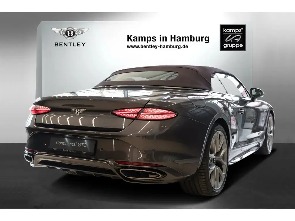 Image for 2026 Continental GT Convertible Speed V8 Hybrid at position 3
