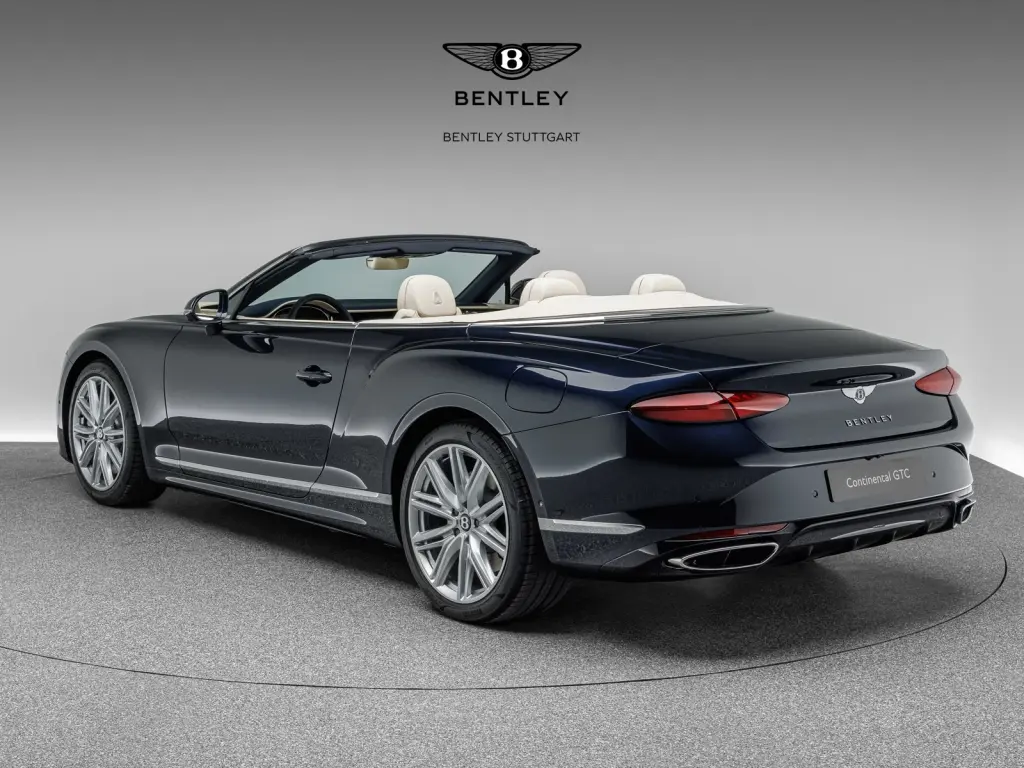 Image for 2026 Continental GT Convertible V8 Hybrid at position 3