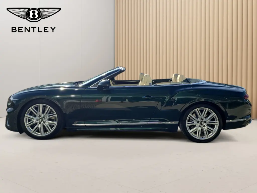 Image for 2026 Continental GT Convertible V8 Hybrid at position 5