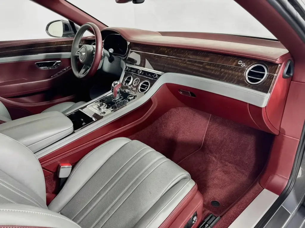 2026 Continental GT Convertible V8 Hybrid vehicle image