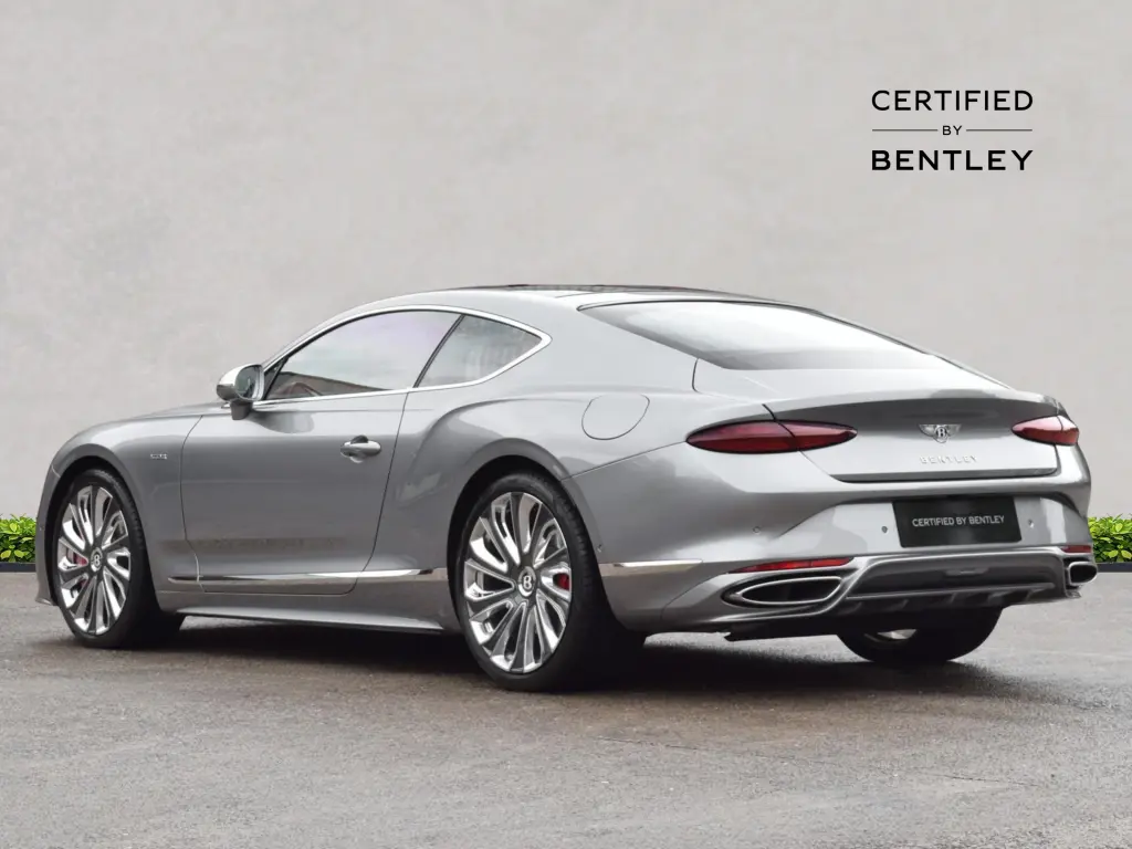 Image for 2025 Continental GT Mulliner V8 Hybrid at position 3