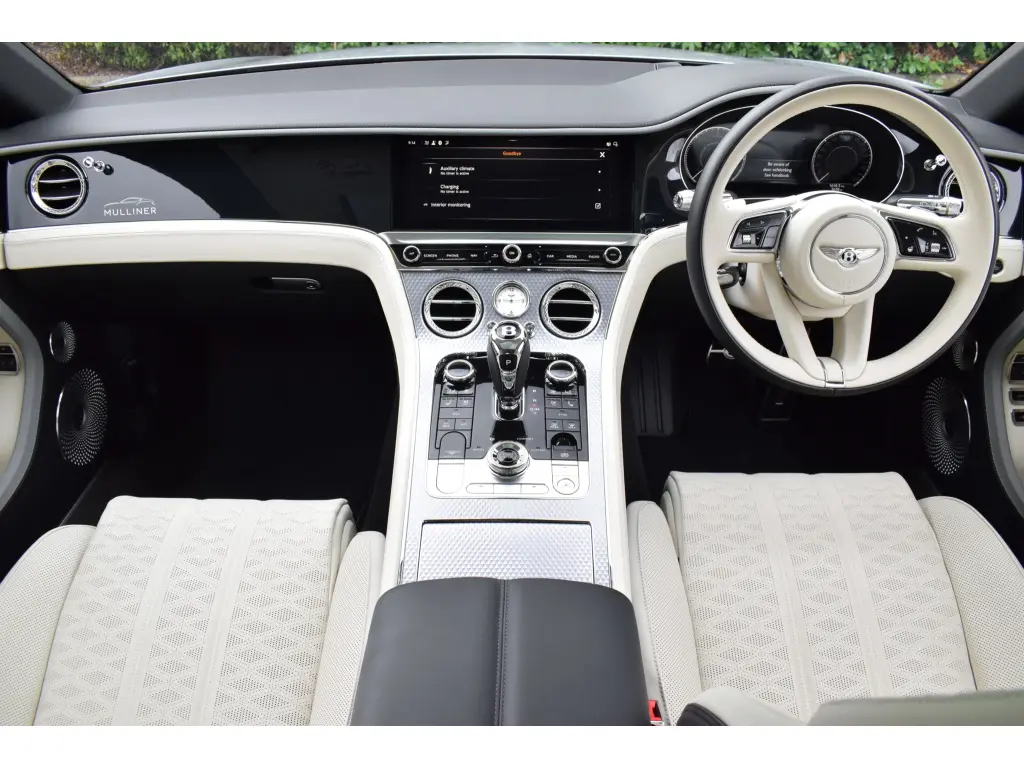 Image for 2025 Continental GT Mulliner V8 Hybrid at position 4