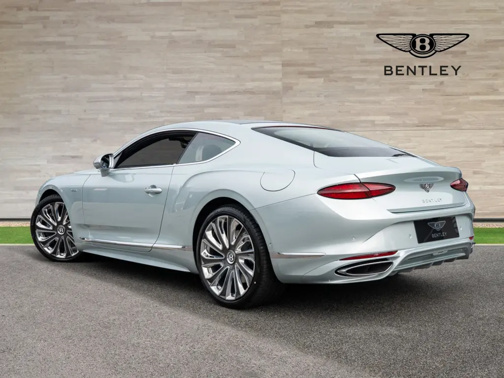 Image for 2026 Continental GT Mulliner V8 Hybrid at position 3