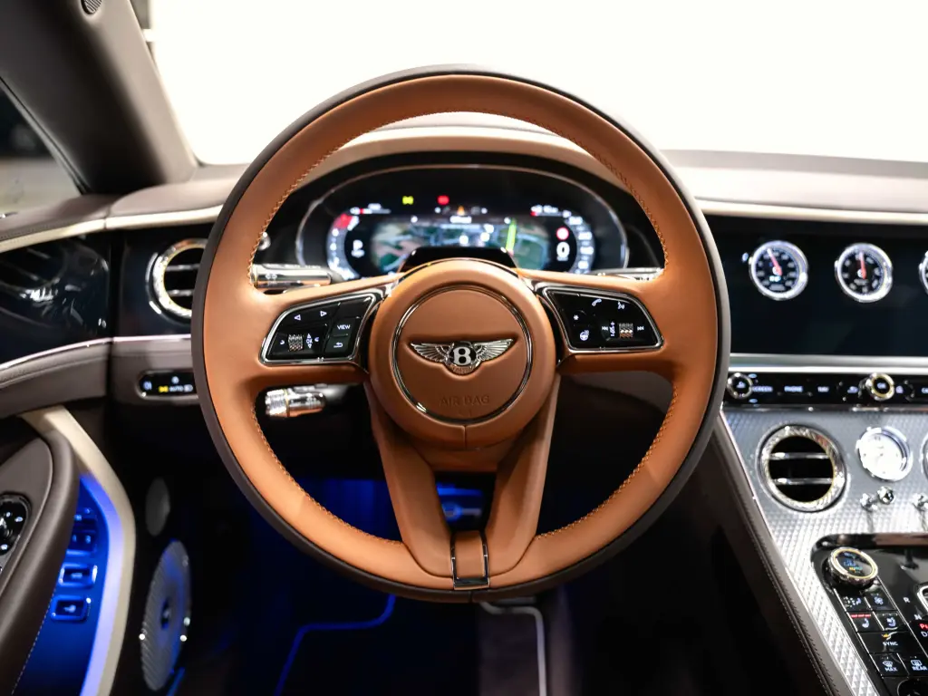 Image for 2026 Continental GT Mulliner V8 Hybrid at position 4
