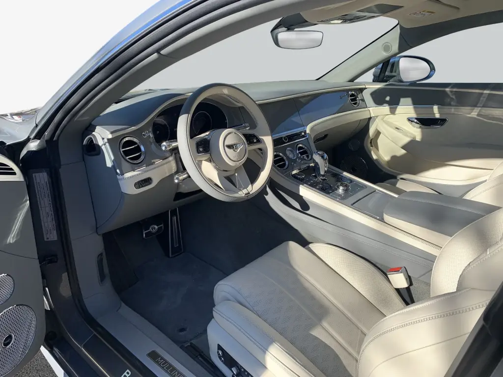 Image for 2026 Continental GT Mulliner V8 Hybrid at position 2