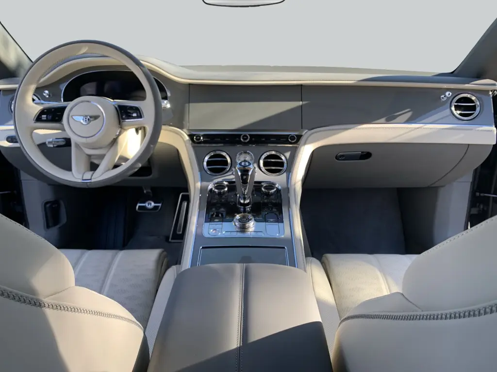 Image for 2026 Continental GT Mulliner V8 Hybrid at position 4