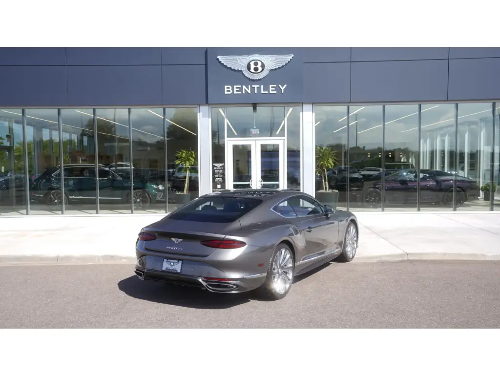 Image for 2026 Continental GT Mulliner V8 Hybrid at position 3