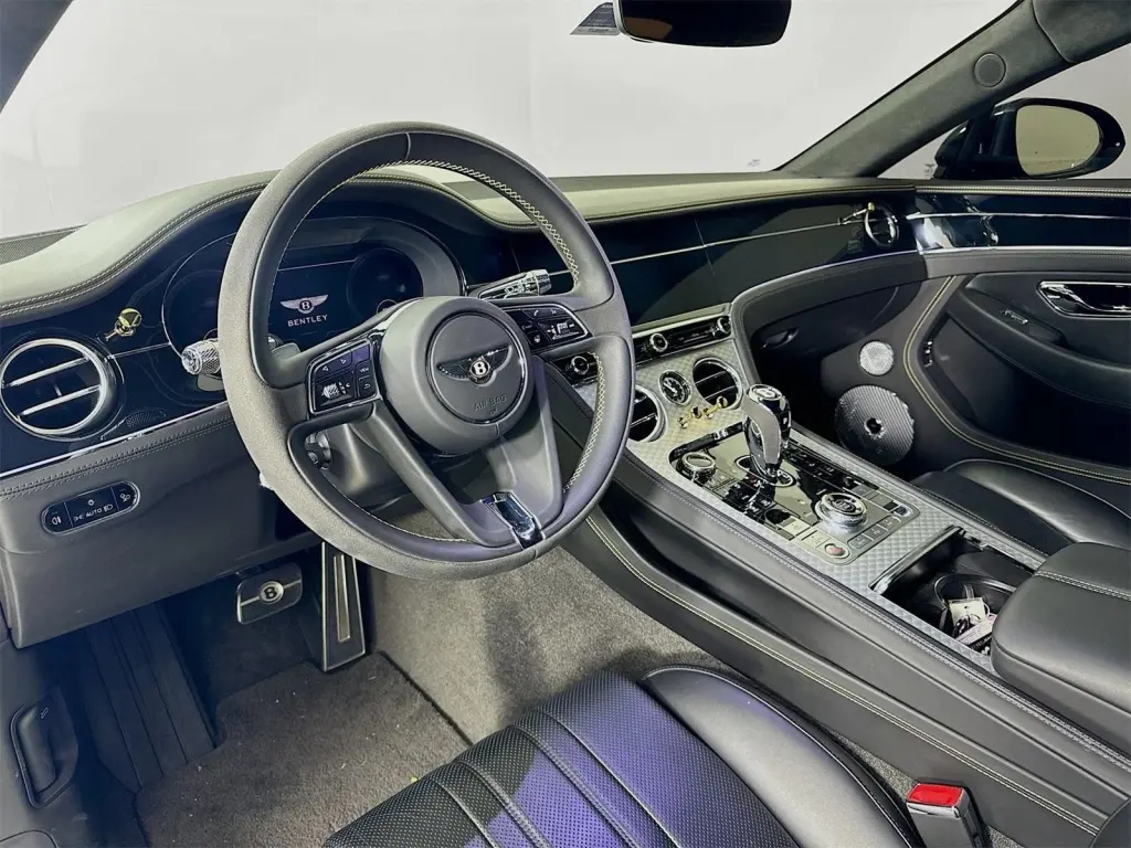 Image for 2020 Continental GT Mulliner W12 at position 4