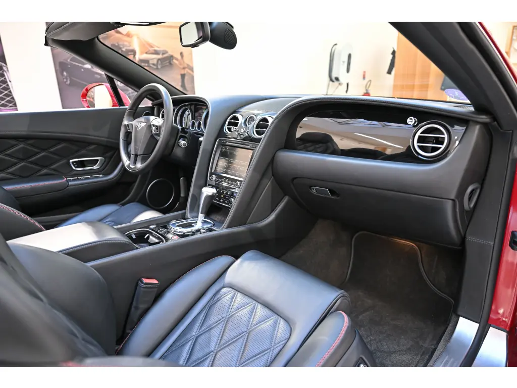 Image for 2015 Continental GT S Convertible V8 at position 4