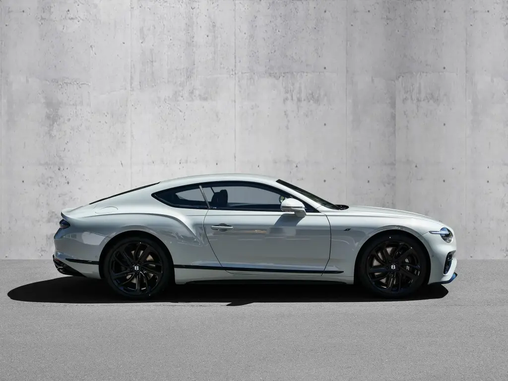 Image for 2026 Continental GT S V8 Hybrid at position 5
