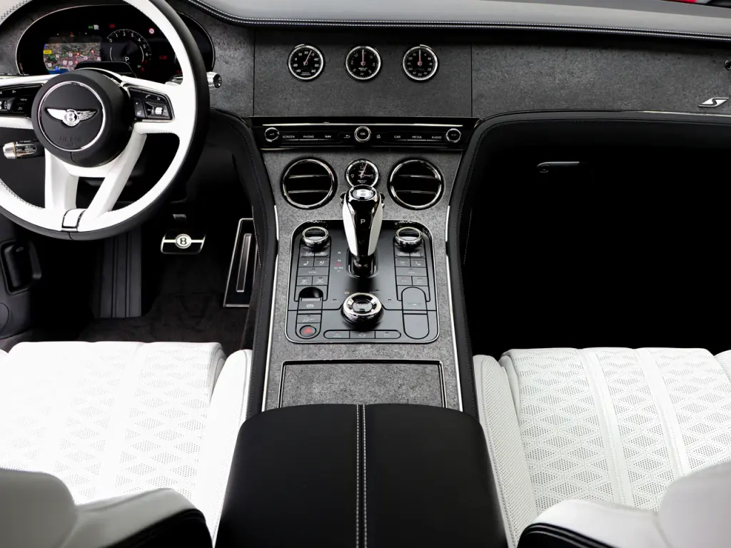 Image for 2026 Continental GT S V8 Hybrid at position 4